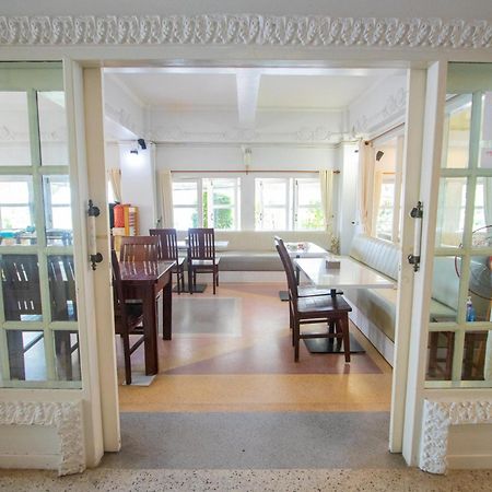 Anchalee Resort Bang Saphan Exterior photo