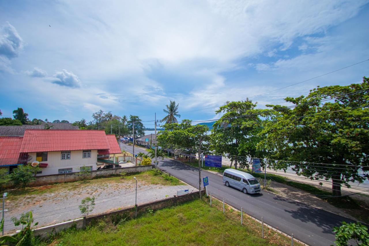 Anchalee Resort Bang Saphan Exterior photo