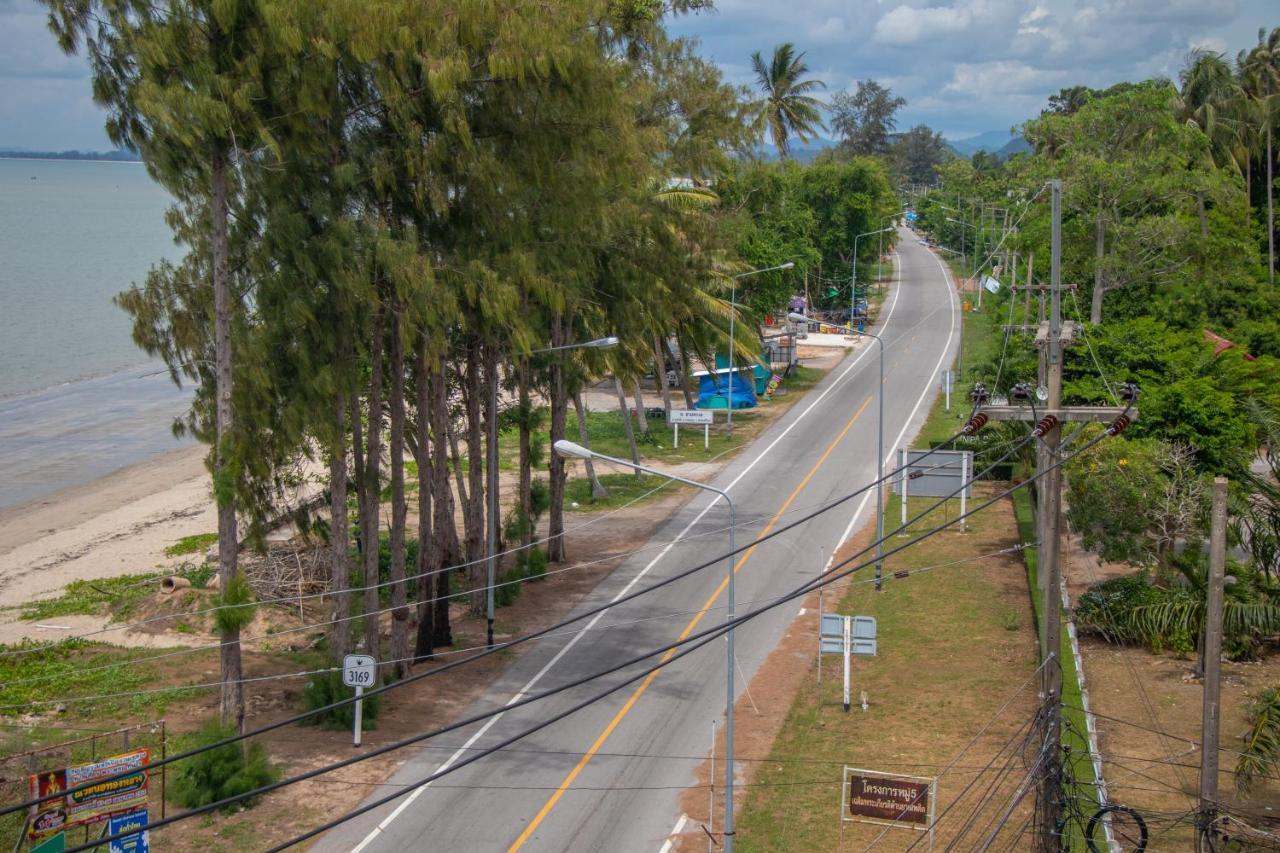 Anchalee Resort Bang Saphan Exterior photo