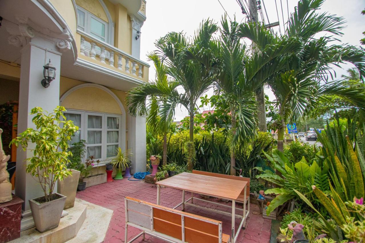 Anchalee Resort Bang Saphan Exterior photo