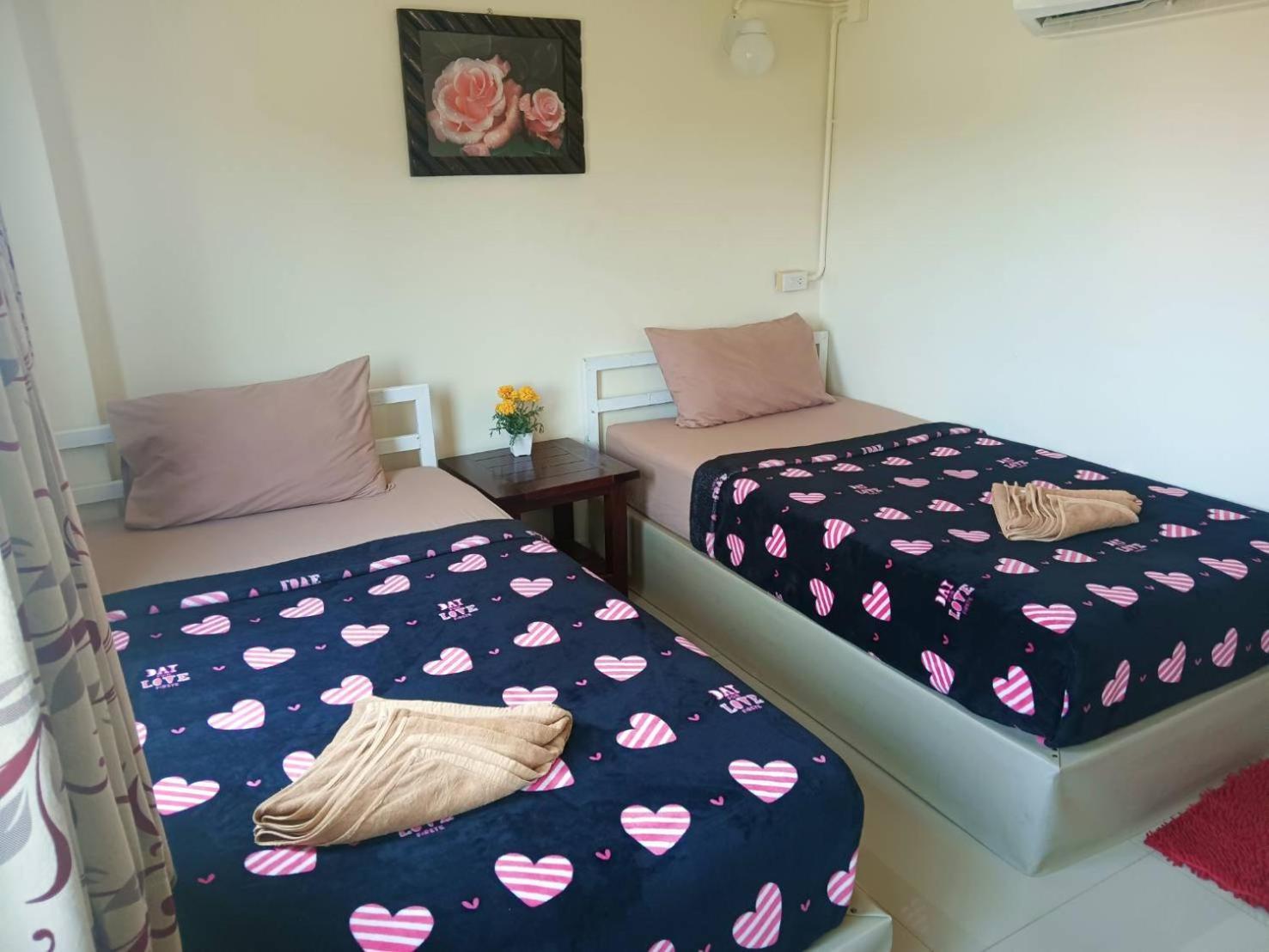 Anchalee Resort Bang Saphan Exterior photo