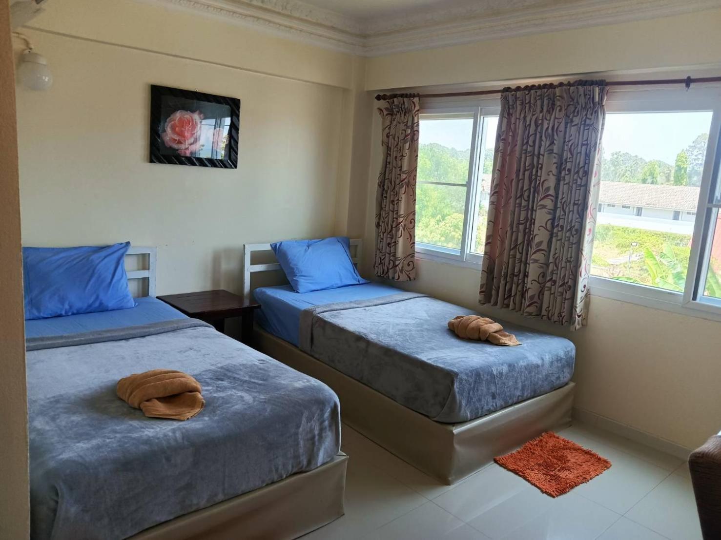 Anchalee Resort Bang Saphan Exterior photo