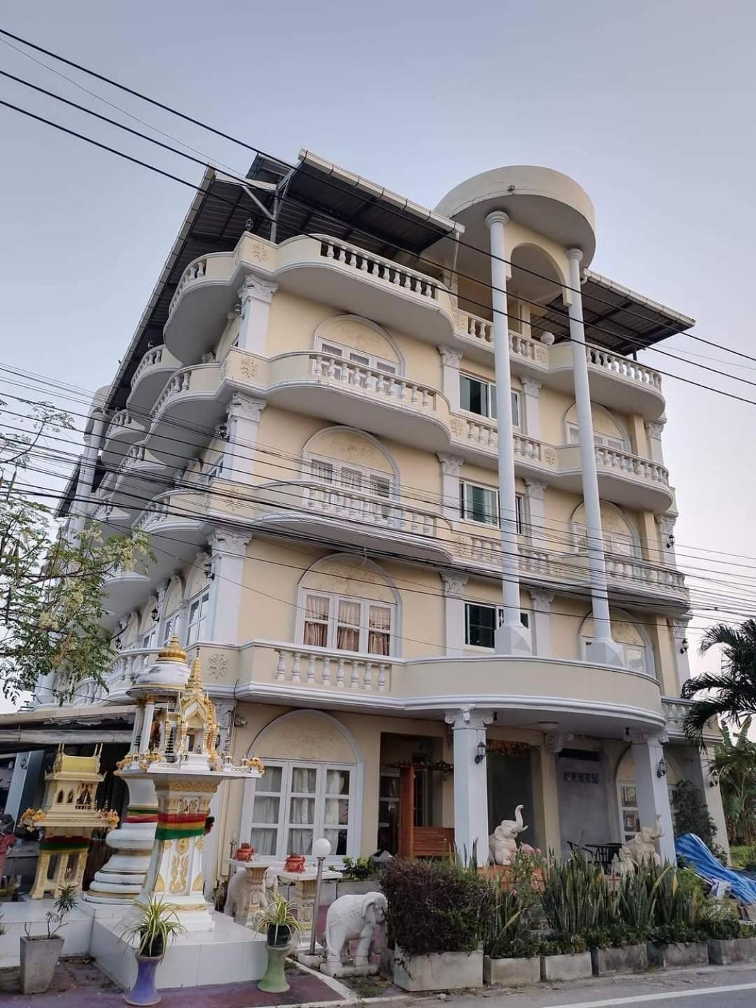 Anchalee Resort Bang Saphan Exterior photo