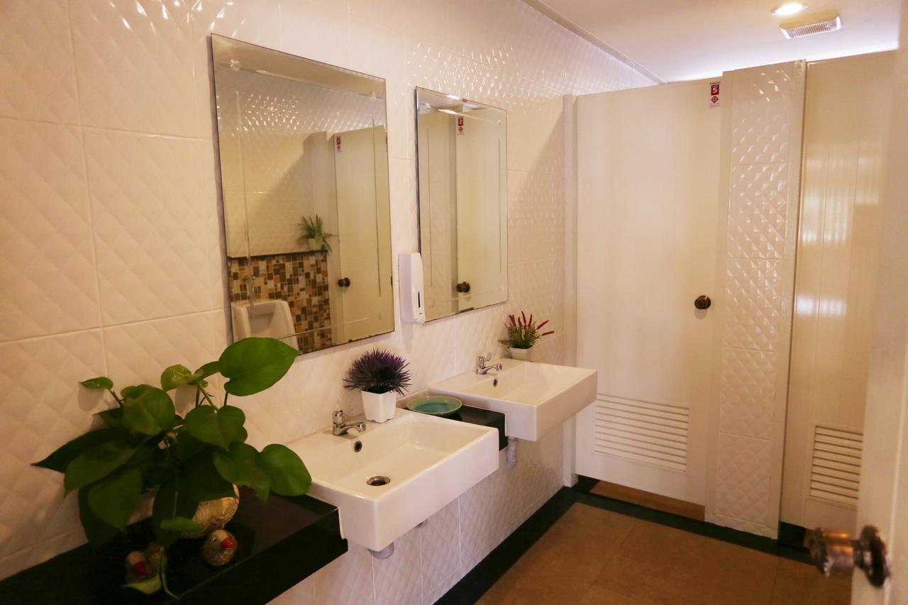 Anchalee Resort Bang Saphan Exterior photo