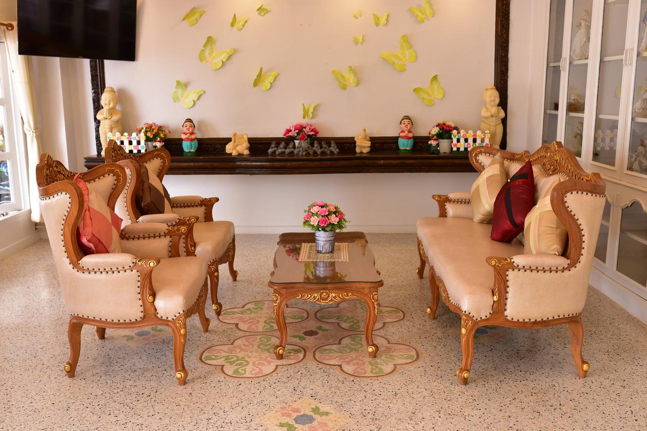 Anchalee Resort Bang Saphan Exterior photo