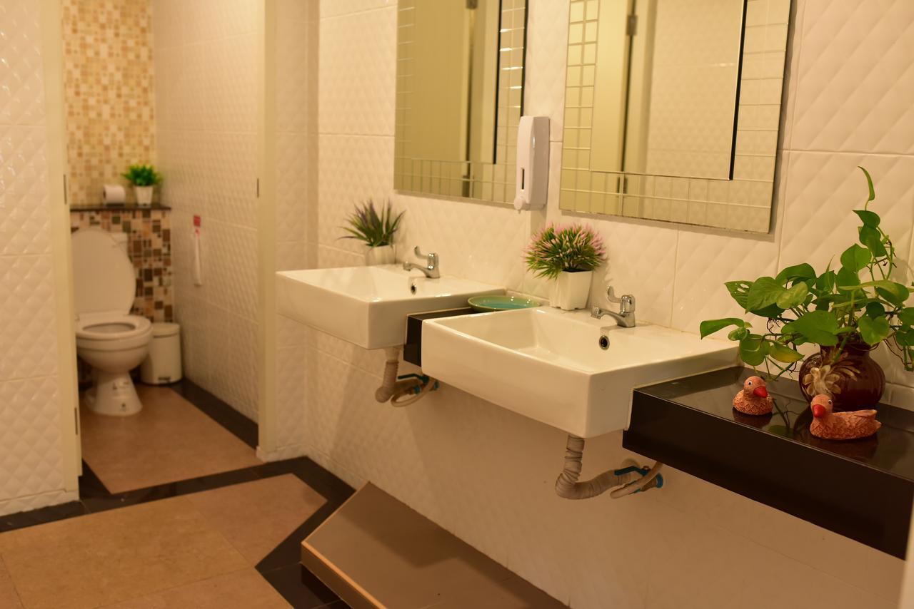 Anchalee Resort Bang Saphan Exterior photo